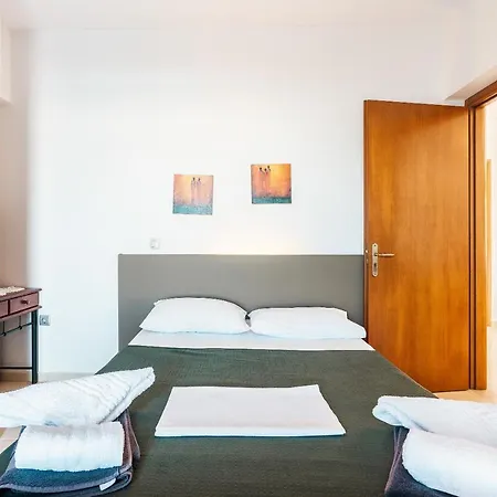 Apartment Blue Pearl 1