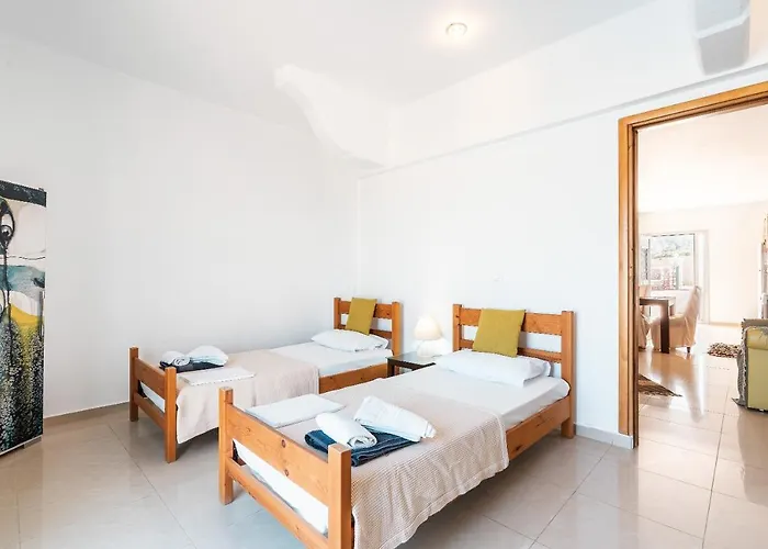 Blue Pearl 1 Apartment *